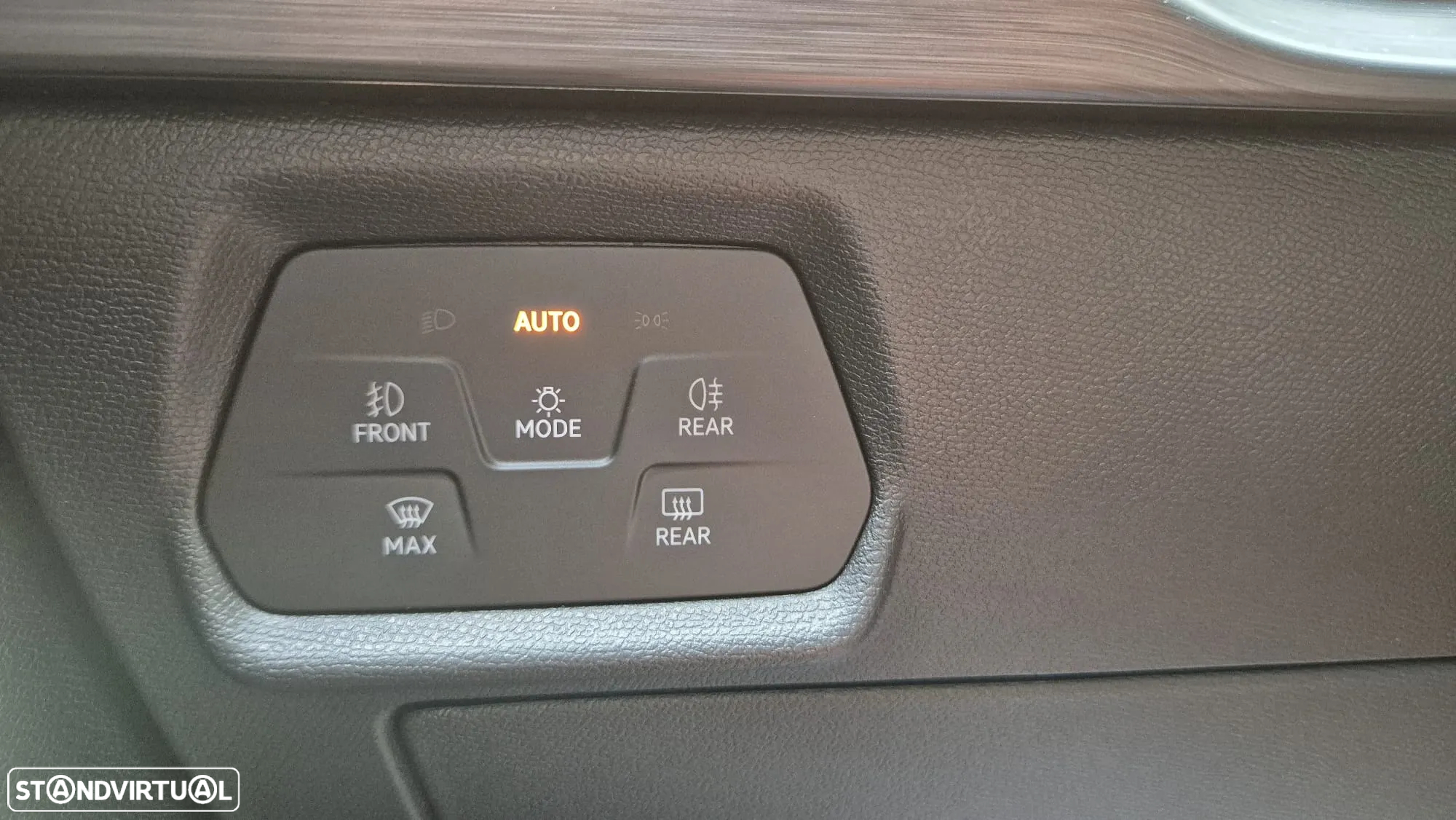Cupra Leon 1.4 e-Hybrid VZ DSG - 36