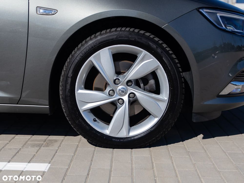 Opel Insignia 2.0 BiTrb D 4x4 Automatik Exclusive - 9