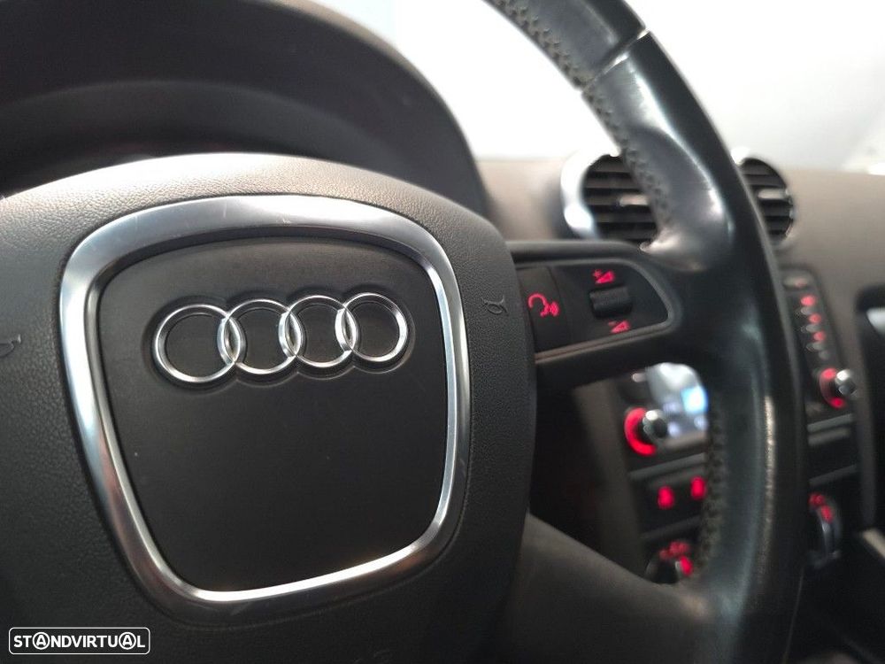 Audi A3 Sportback 1.6 TDI Attraction - 35