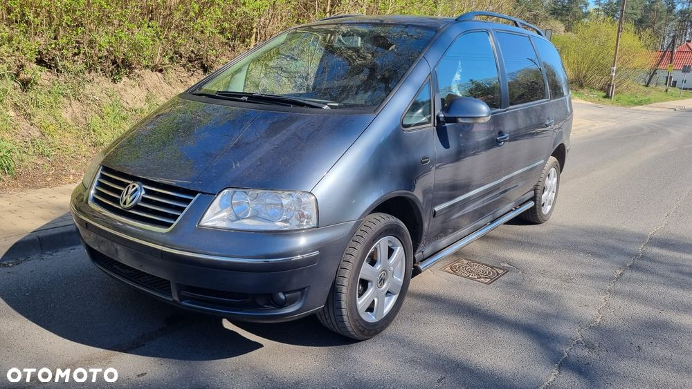 Volkswagen Sharan 2.0 TDI Sportline - 1