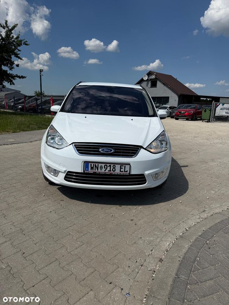 Ford Galaxy 2.0 TDCi Ambiente - 3