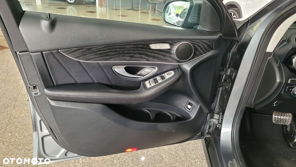 Mercedes-Benz GLC - 15