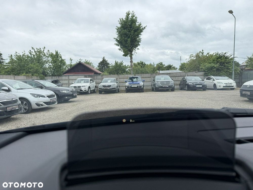 BMW Seria 2 220i Luxury Line - 16