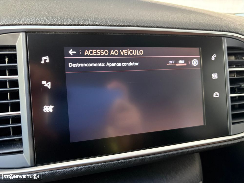 Peugeot 308 SW 1.5 BlueHDi Style J17 - 32
