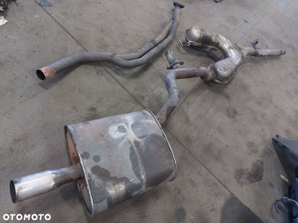 TŁUMIK WYDECH KOŃCOWY + ŚRODKOWY BMW E39 520i 2.0 20V M52 - 1