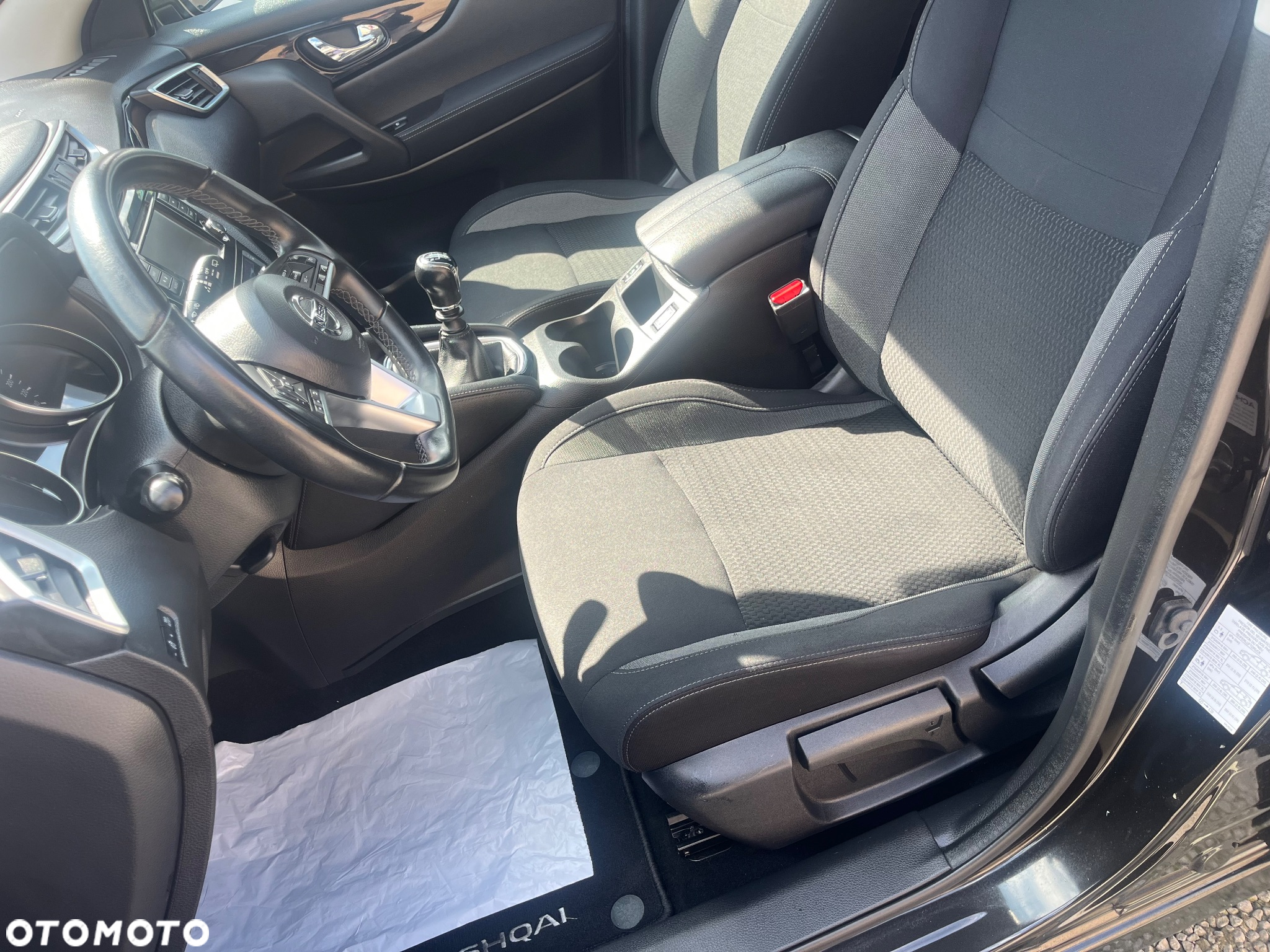 Nissan Qashqai 1.3 DIG-T MHEV Tekna - 6