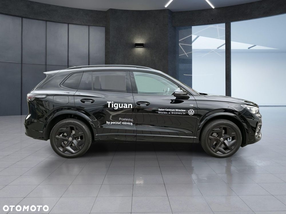 Volkswagen Tiguan - 4