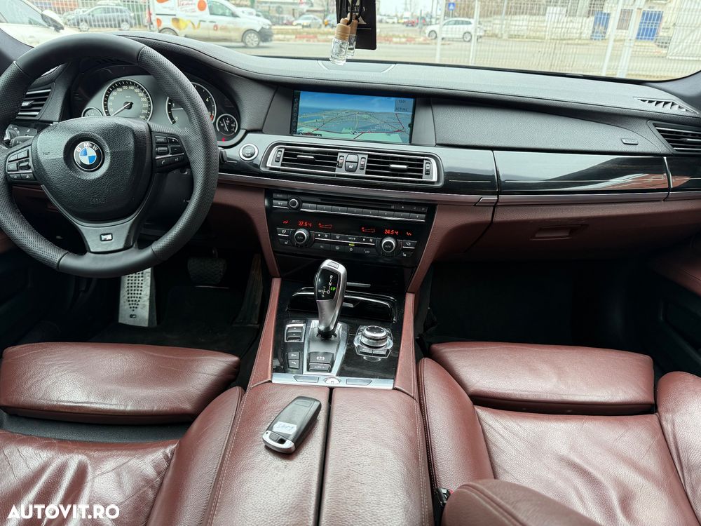 BMW Seria 7 740d xDrive Edition Exclusive - 27