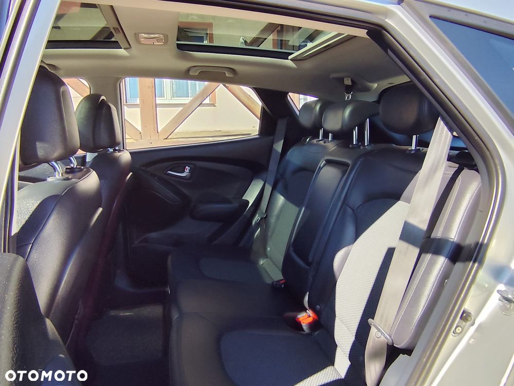 Hyundai ix35 2.0 2WD Style - 11