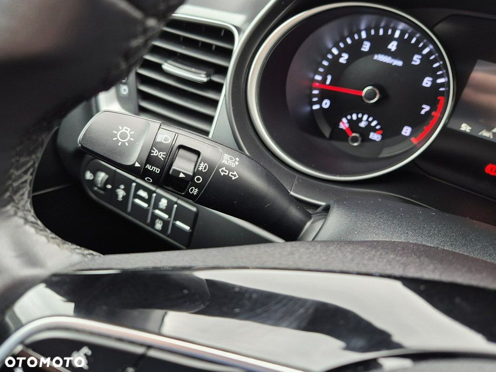 Kia XCeed 1.5 T-GDI M DCT - 21