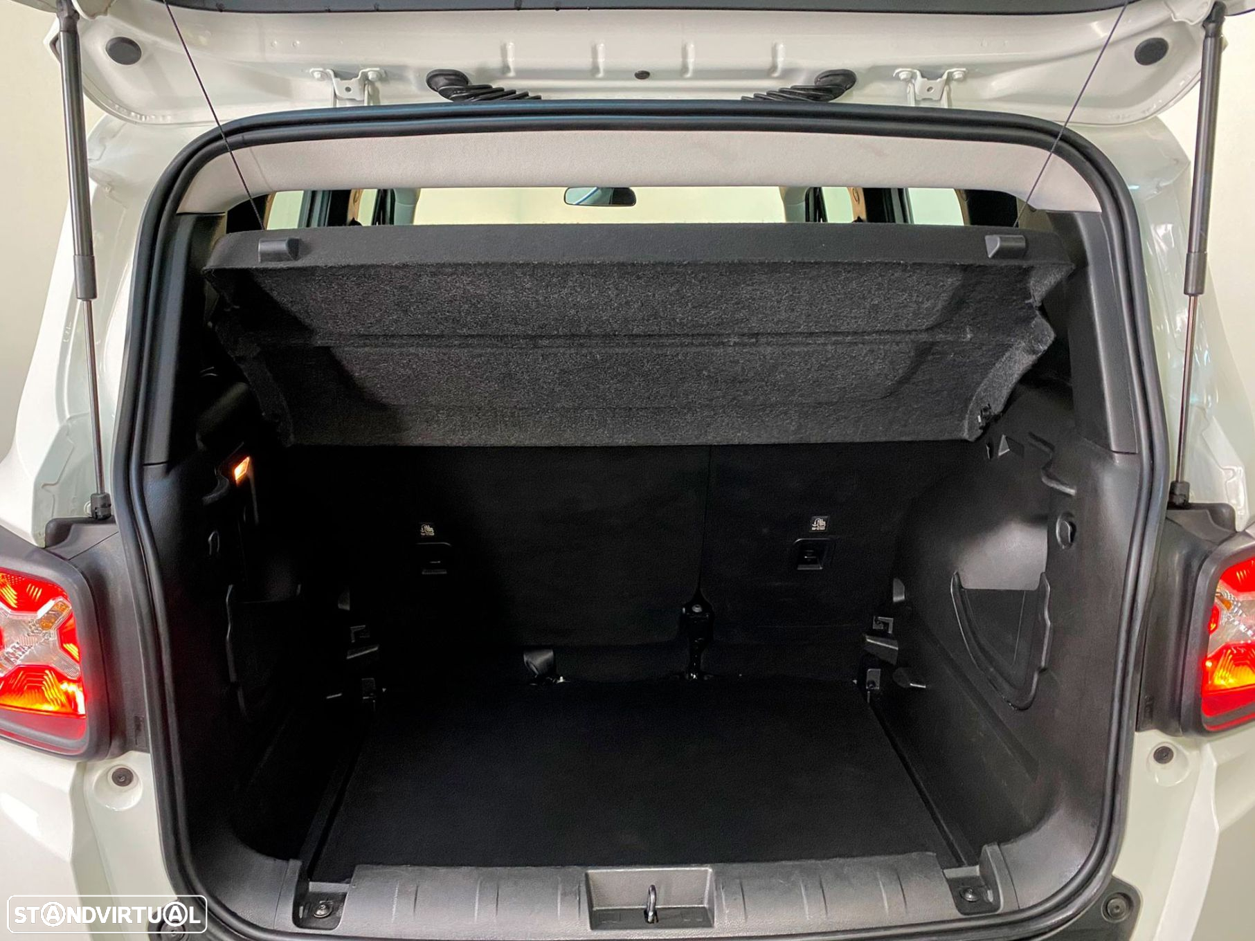 Jeep Renegade 1.0 T Sport - 15