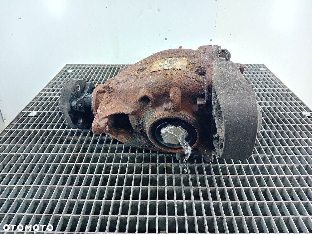 DYFERENCJAŁ TYŁ BMW E87 7524307404 2.0 D - 2