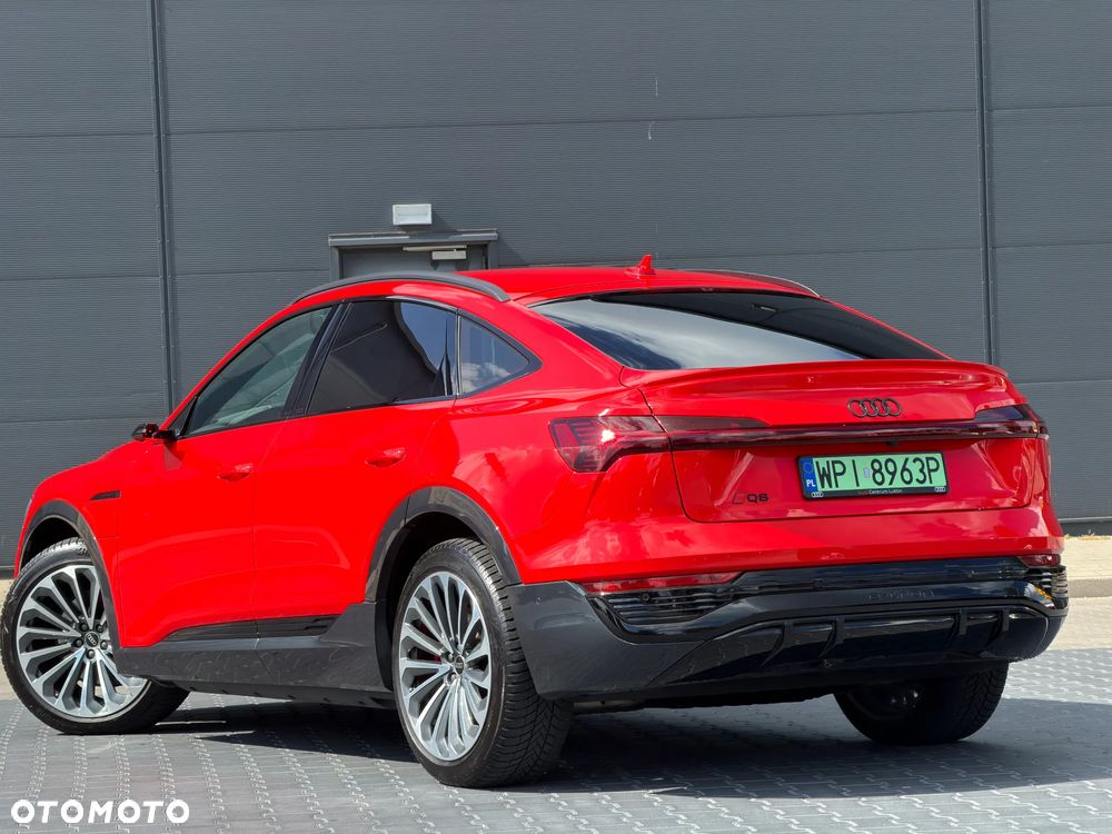 Audi Q8 Sportback e-tron 55 quattro S line - 5