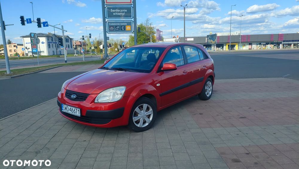 Kia Rio 1.4 / City - 7