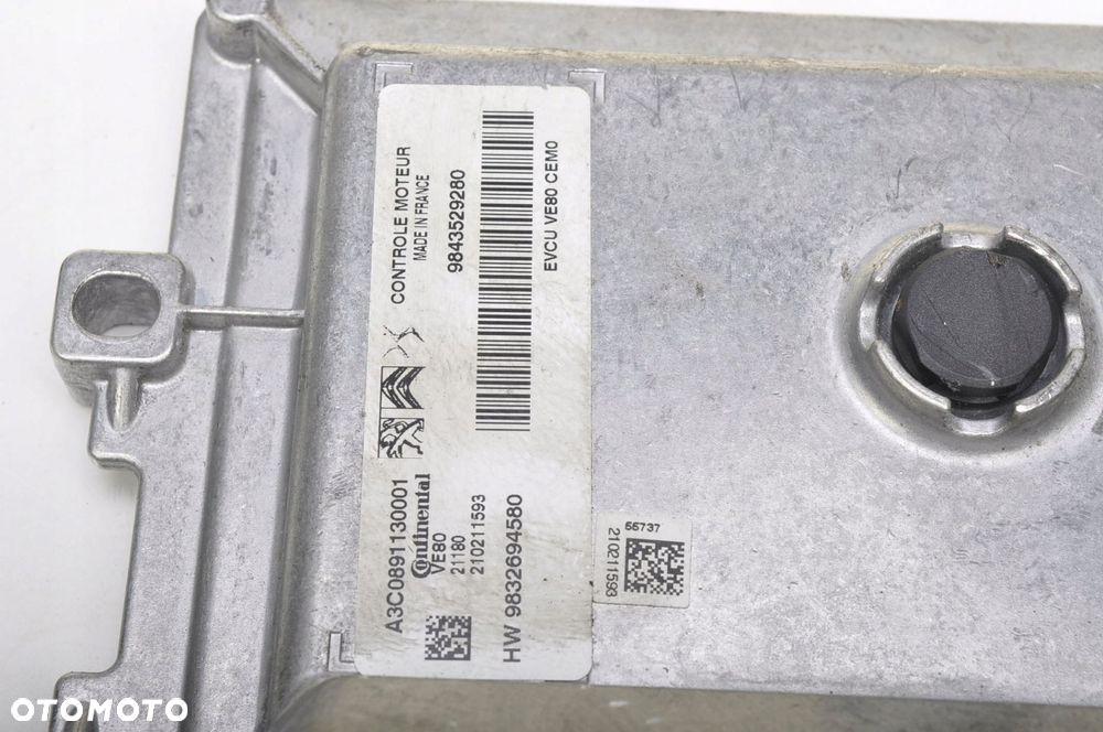CITROEN C4 III e-C4 KOMPUTER SILNIKA 9843529280 - 2