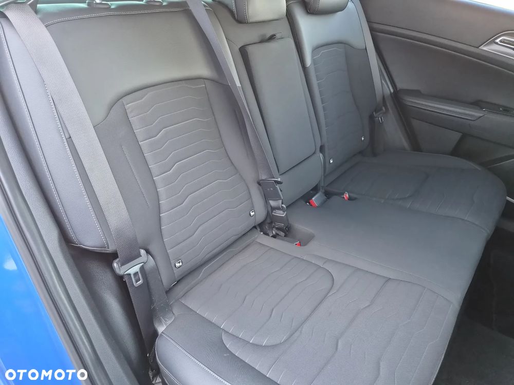 Kia Sportage 1.6 T-GDI HEV Business Line 4WD - 29