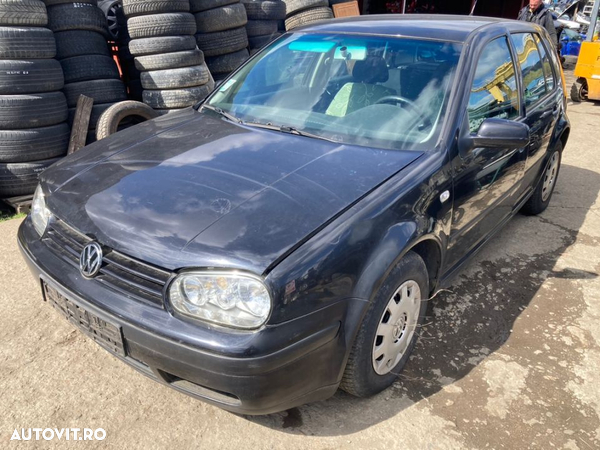 Dezmembrez VW Golf 4 1.6 AKL 2002