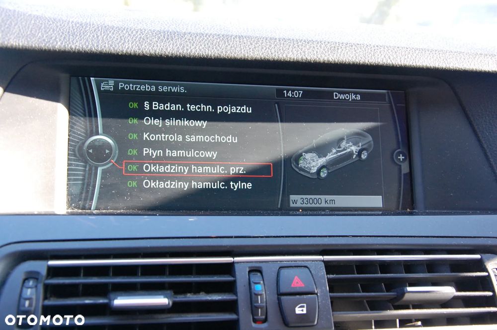 BMW Seria 5 525d - 8