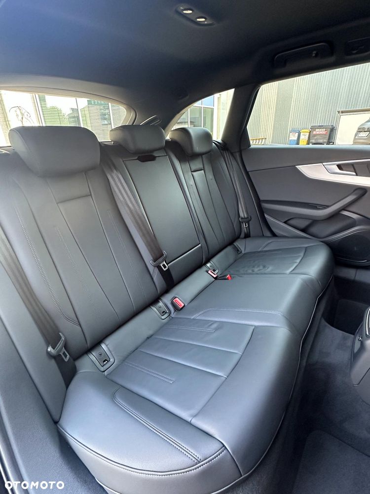 Audi A4 Allroad - 33
