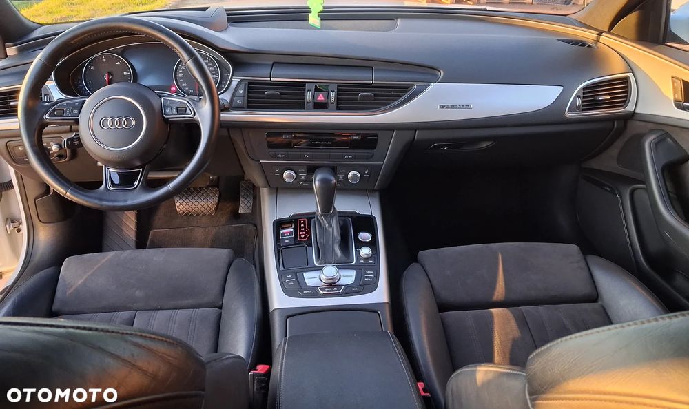 Audi A6 Avant 3.0 TDI Quattro S tronic - 12
