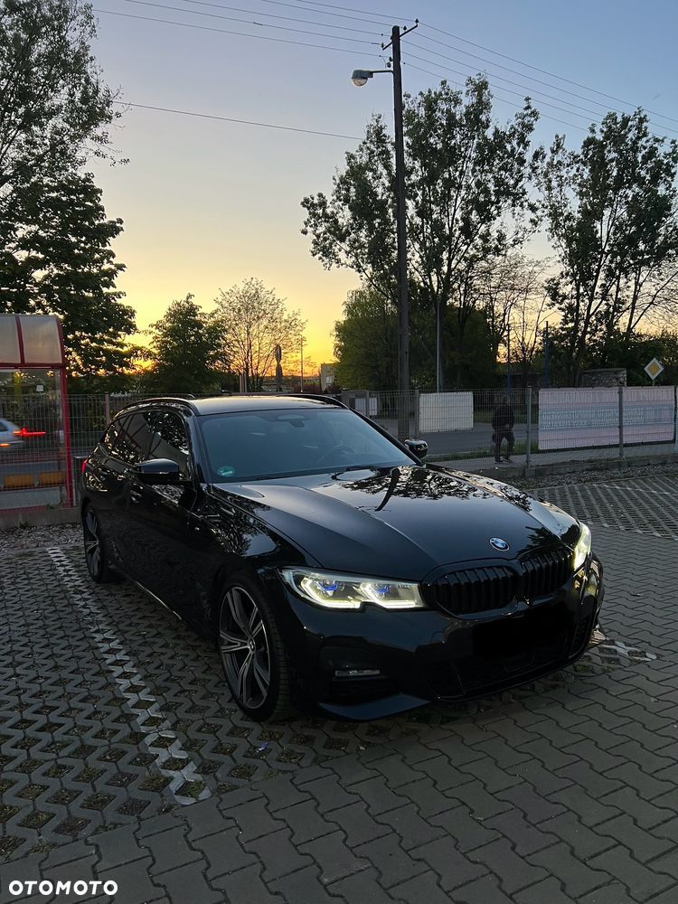 BMW Seria 3 320d Touring M Sport - 1