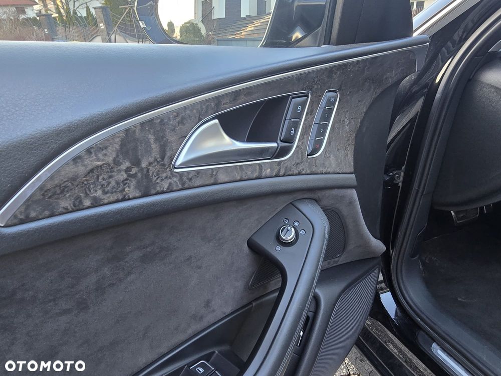 Audi A6 Avant 3.0 TDI quattro tiptronic - 31