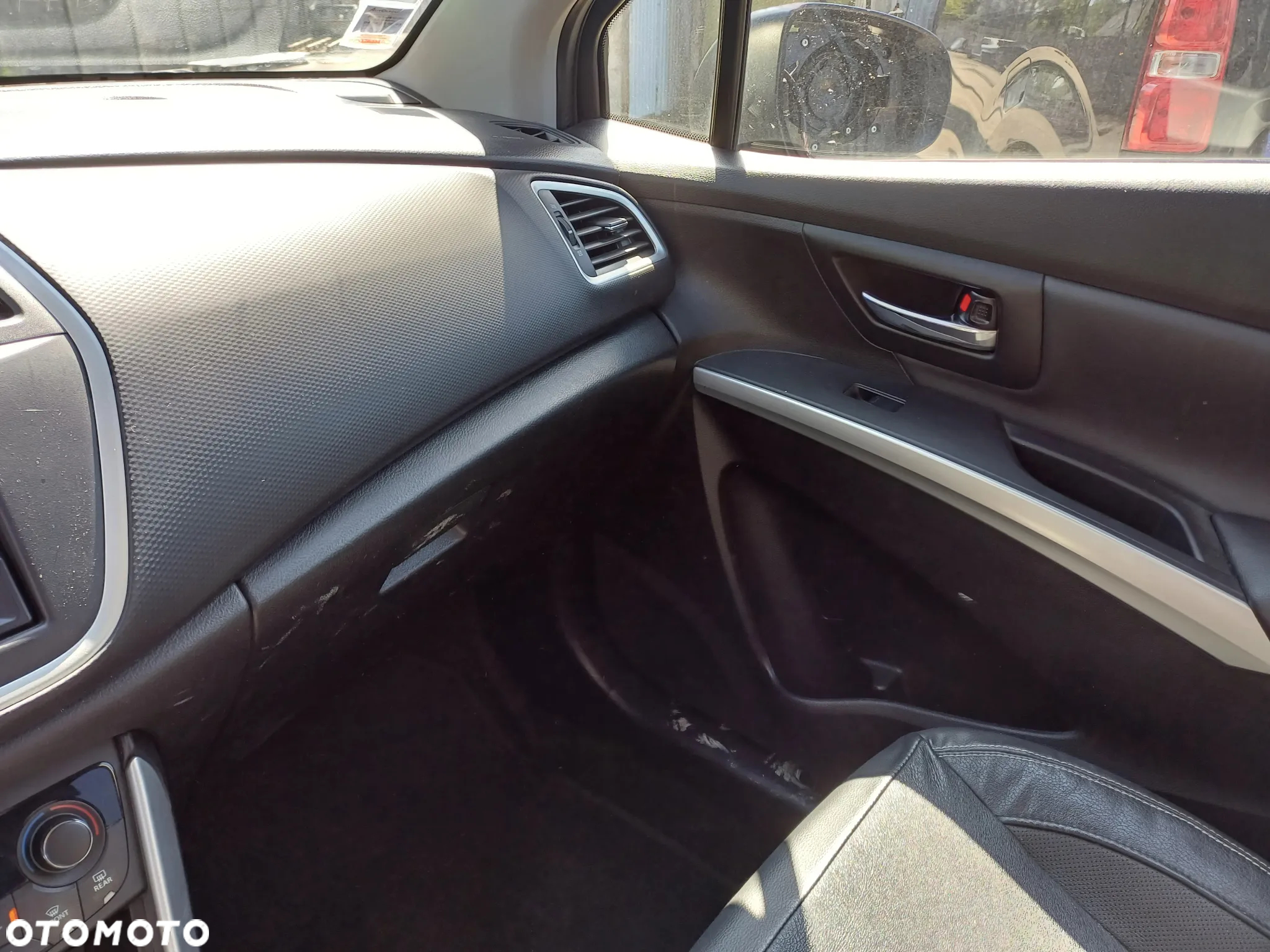 Suzuki SX4 S-Cross 1.6 DDiS Allgrip Comfort+ - 13