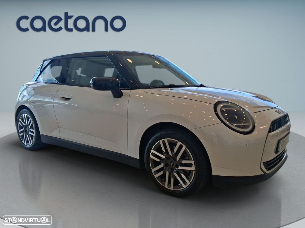 MINI 3 Portas Cooper SE Classic M - 10