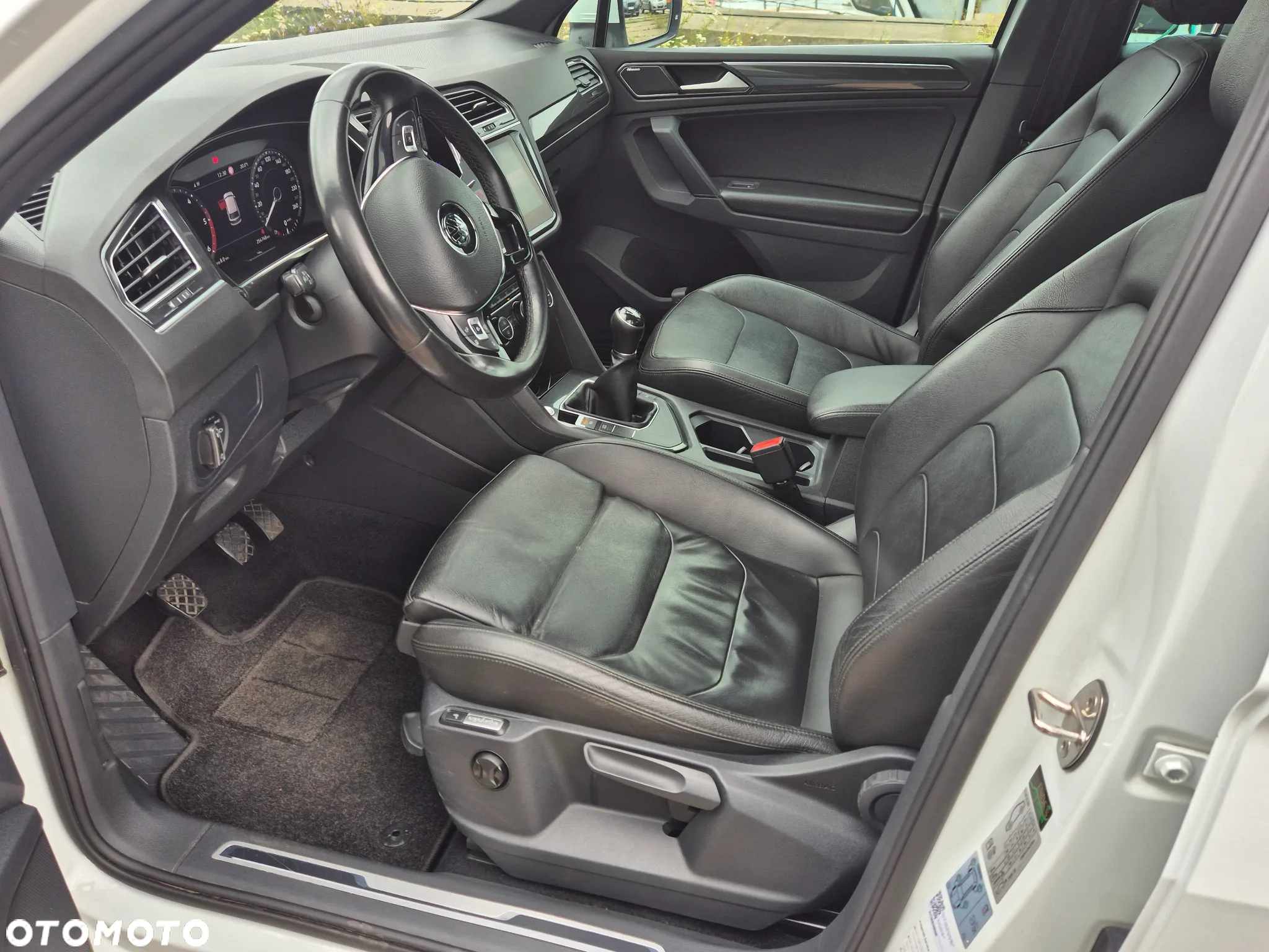 Volkswagen Tiguan - 6
