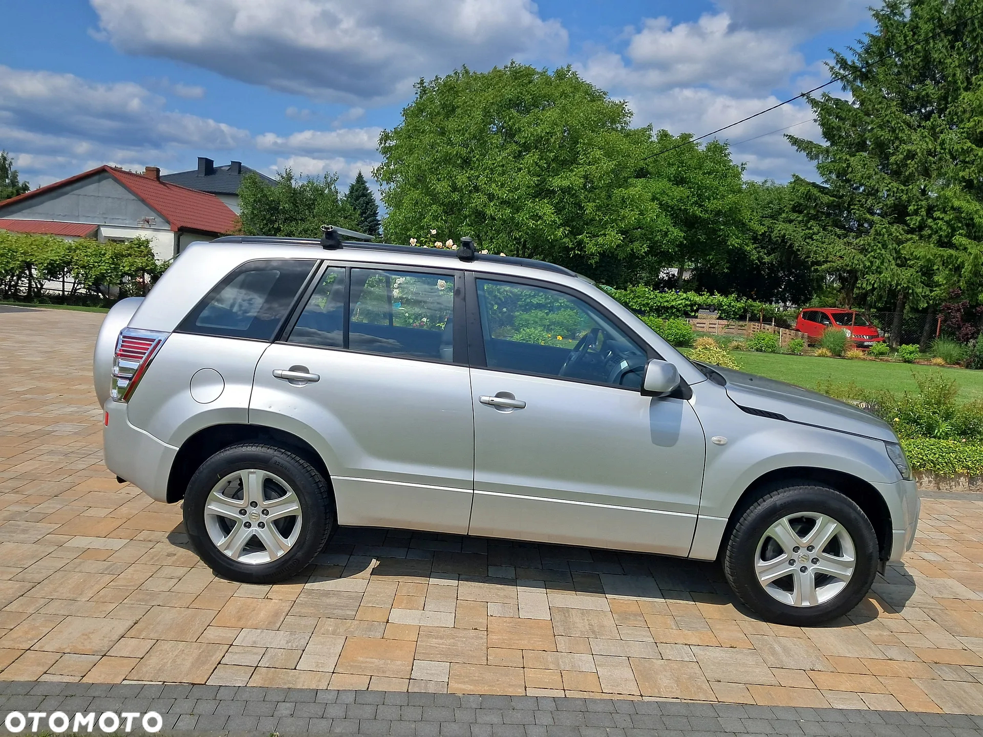 Suzuki Grand Vitara 2.0 De luxe - 10