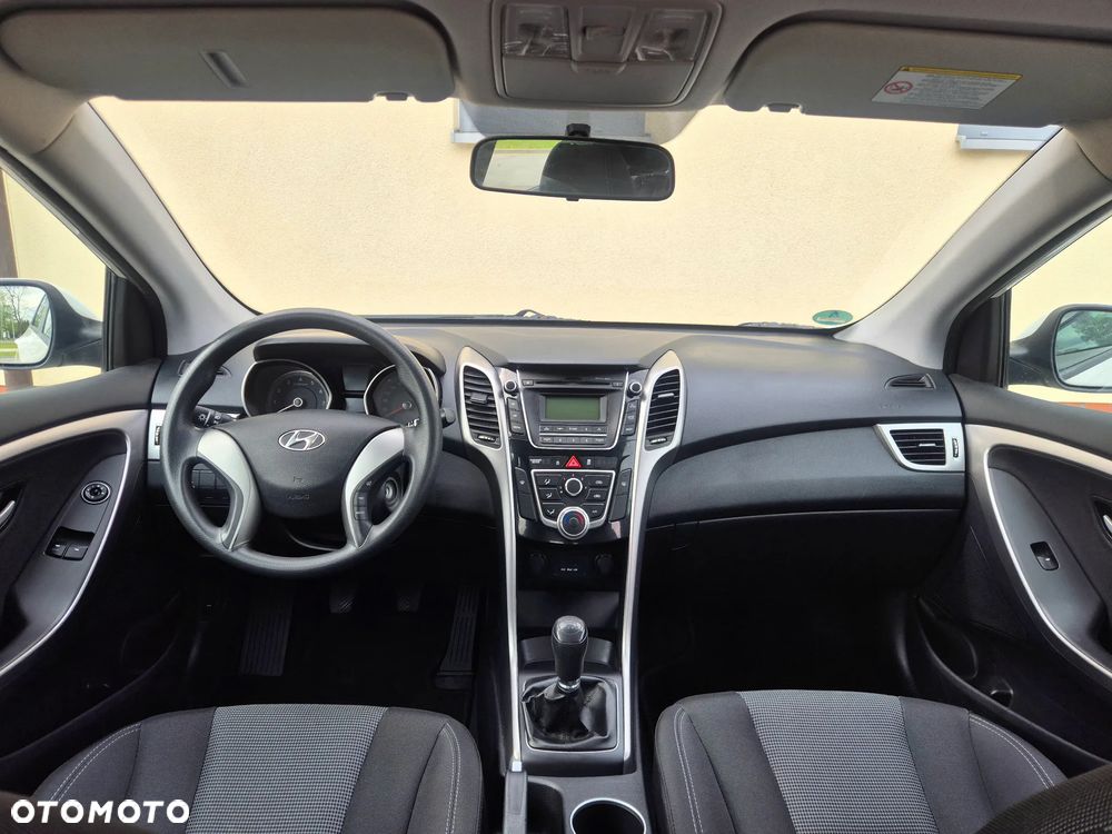 Hyundai i30 1.4 Classic + - 7