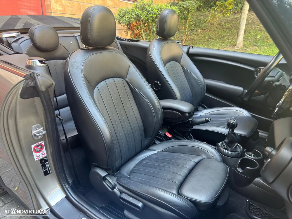 MINI Cabrio Cooper D - 15