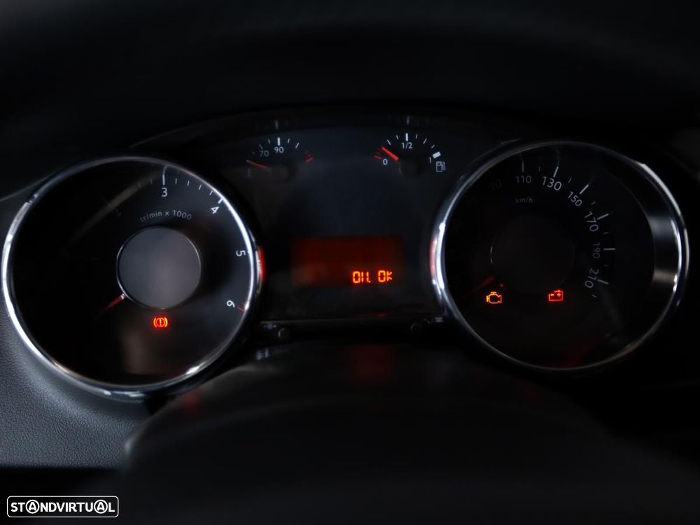 Peugeot 3008 1.6 HDi Access - 16