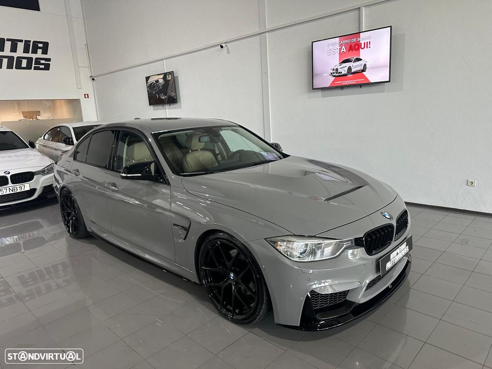 BMW 328 i Auto Pack M - 9
