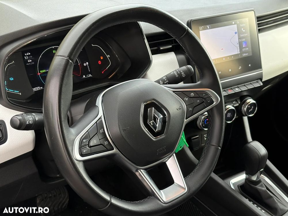 Renault Clio V E-Tech 145 Techno - 18