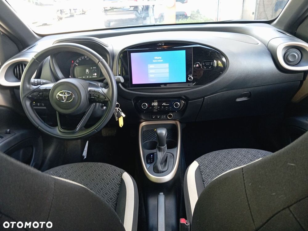 Toyota Aygo X 1.0 VVT-i Style CVT - 3