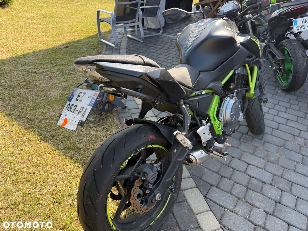 Kawasaki Z 650 - 6