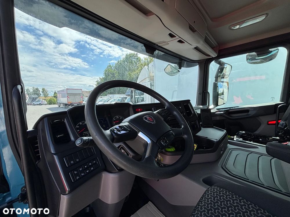 Scania P 280 - 8