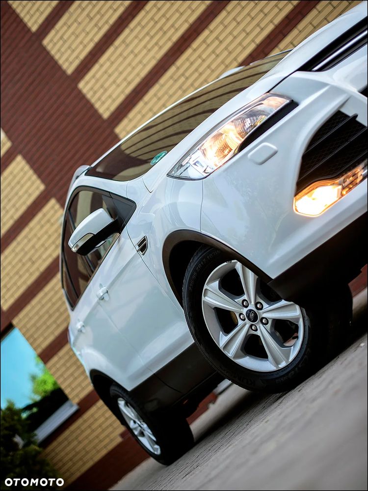 Ford Kuga - 11