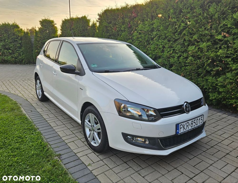 Volkswagen Polo 1.2 TSI MATCH - 13