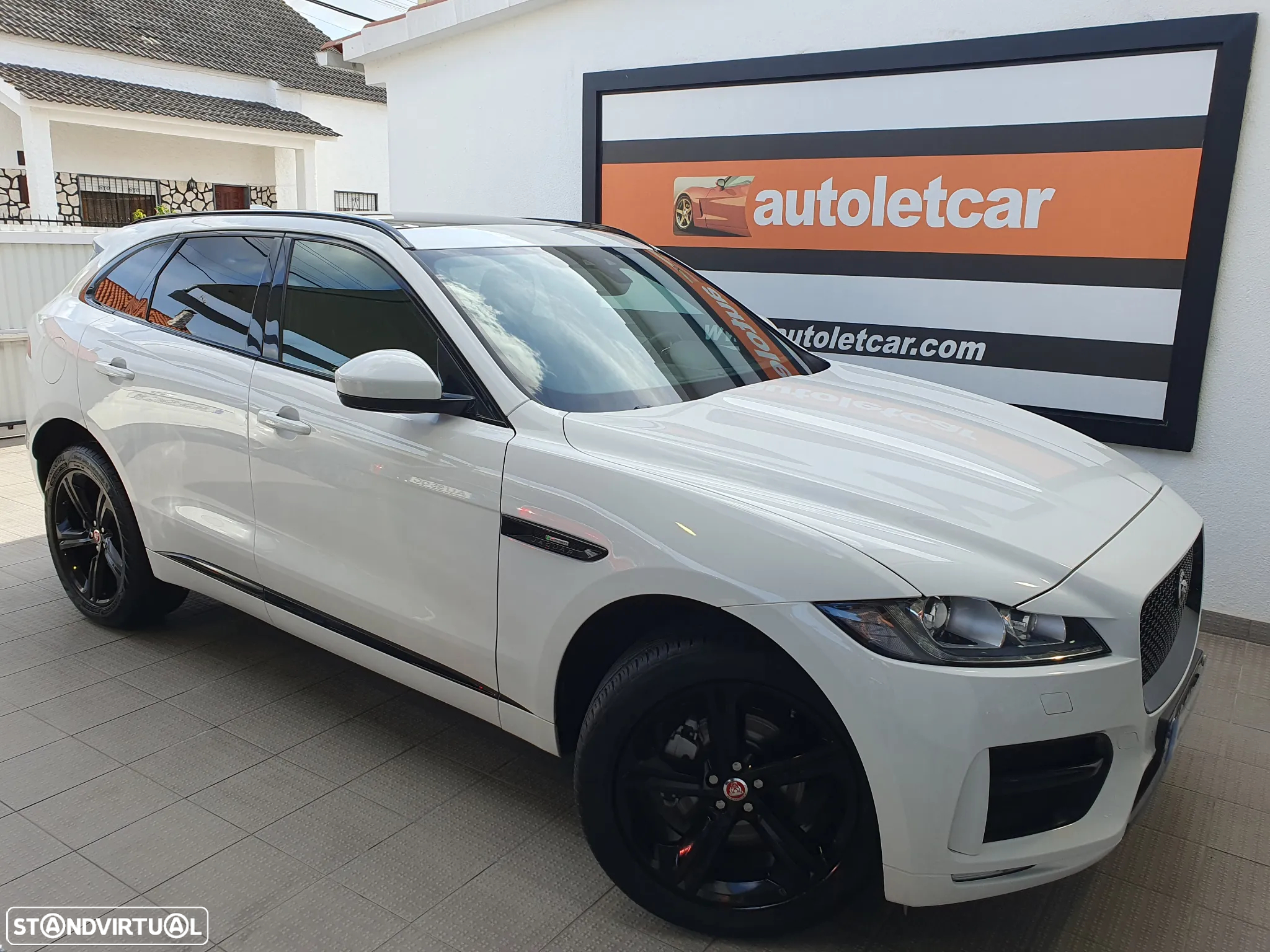 Jaguar F-Pace 20d AWD Aut. R-Sport - 31