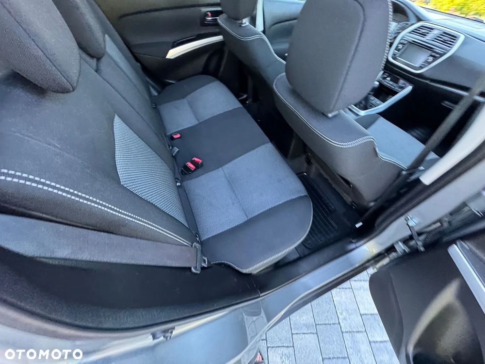 Suzuki SX4 1.6 VVT 4x2 City - 8