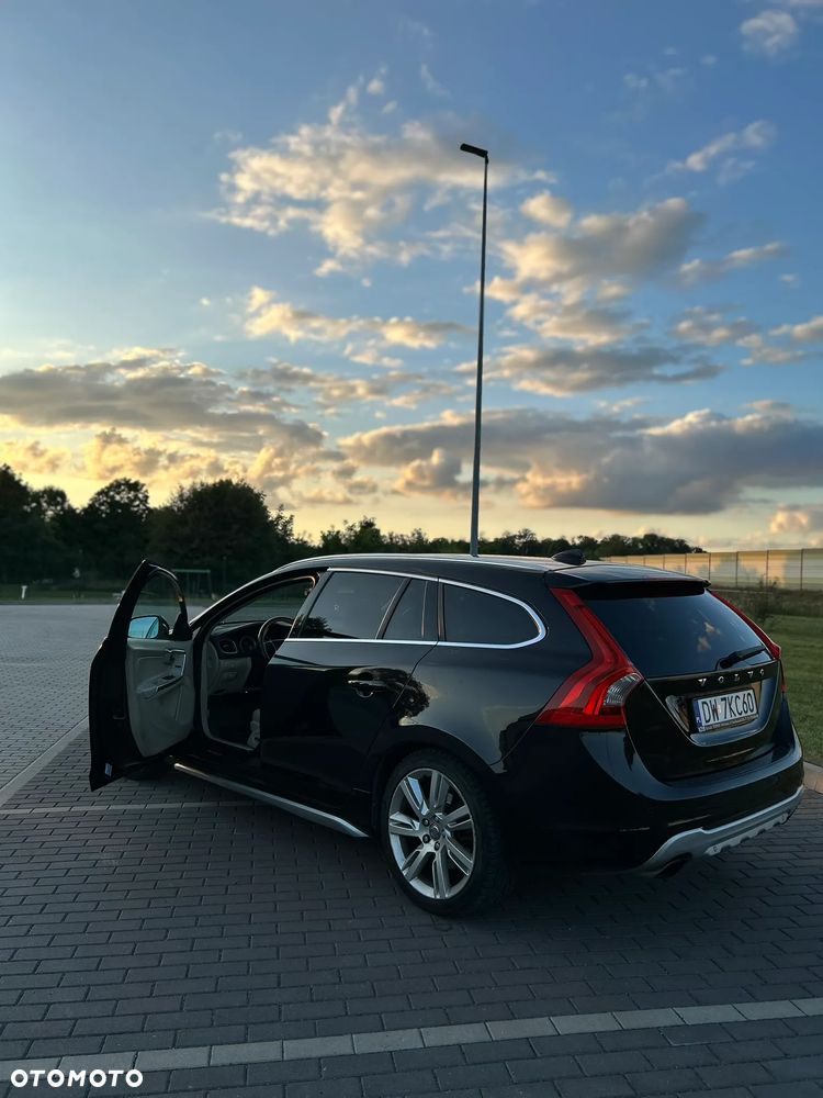 Volvo V60 - 13