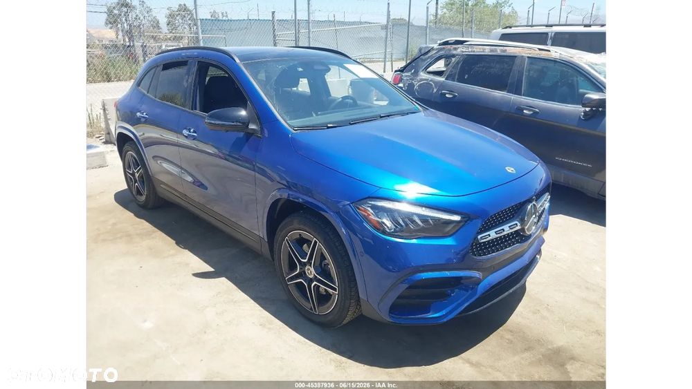 Mercedes-Benz GLA 250 4Matic 8G-DCT AMG Line - 1