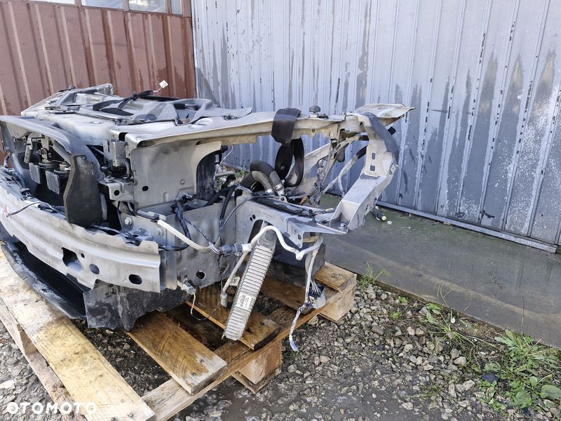 jaguar xf x250 lift diesel pas przedni wentylator chłodnice przód belka - 4