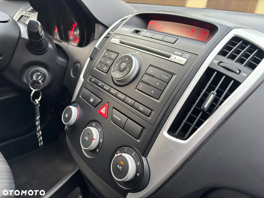 Kia Ceed - 17