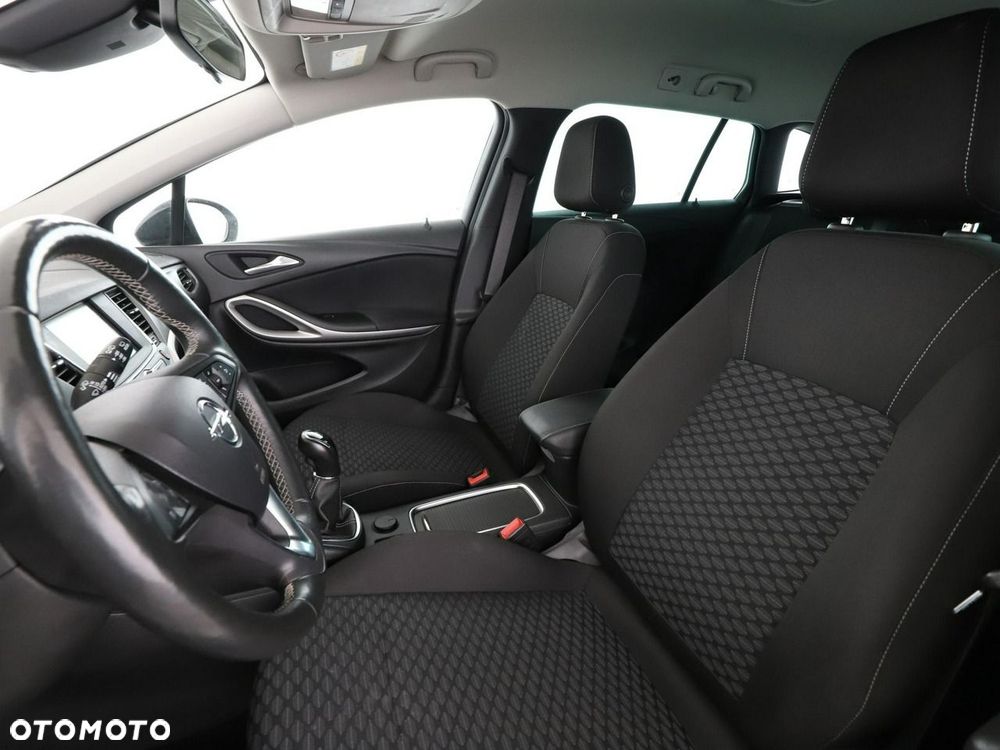Opel Astra 1.2 T Edition S&S - 14