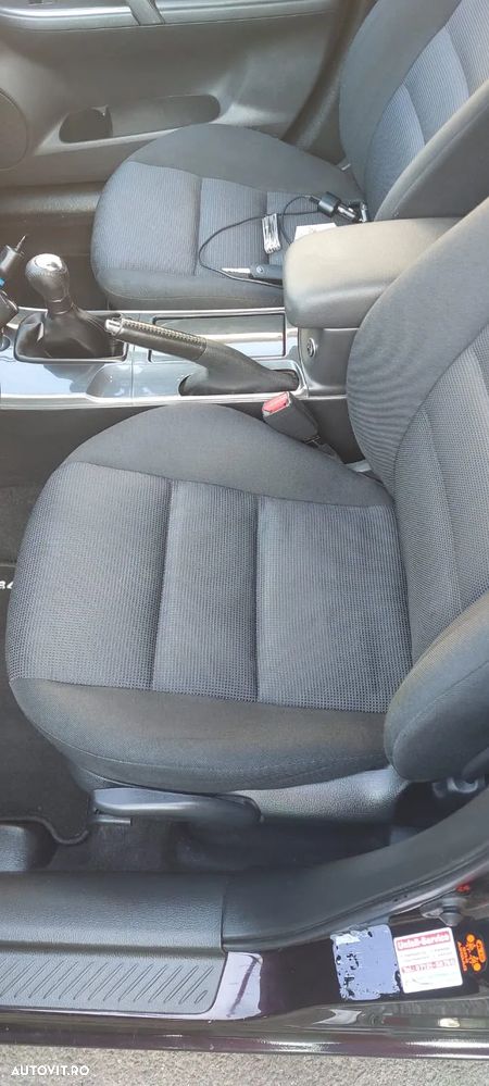 Mazda 6 Sport Kombi 2.0 CD DPF Active - 12
