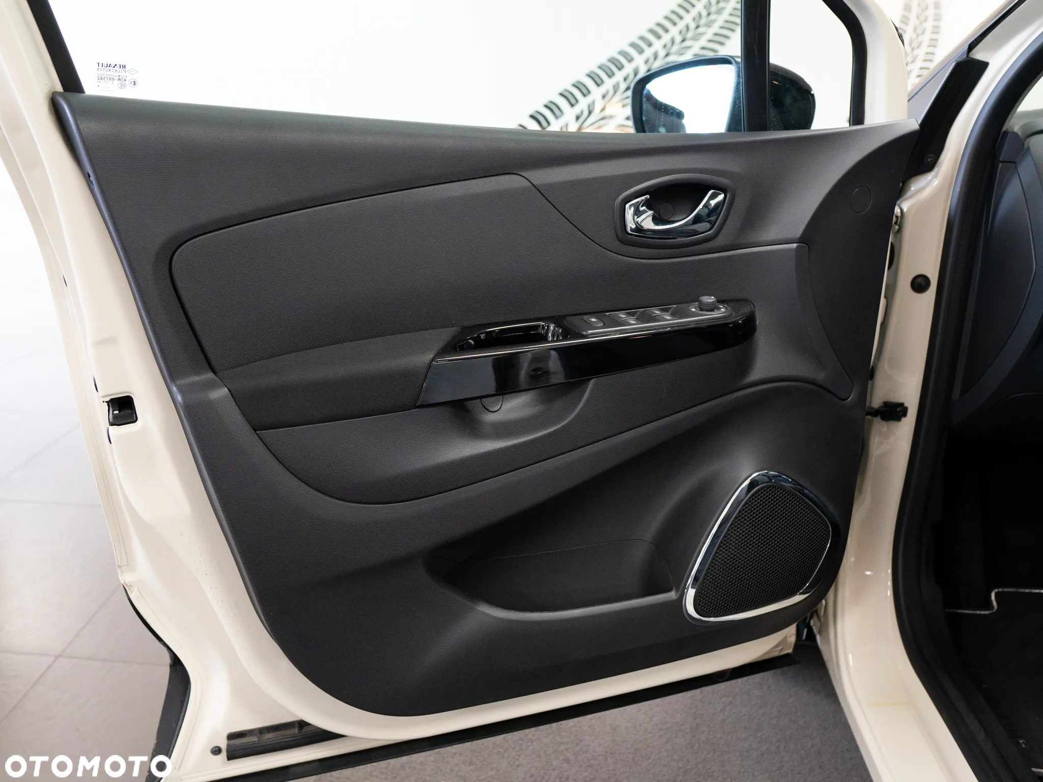 Renault Captur - 15