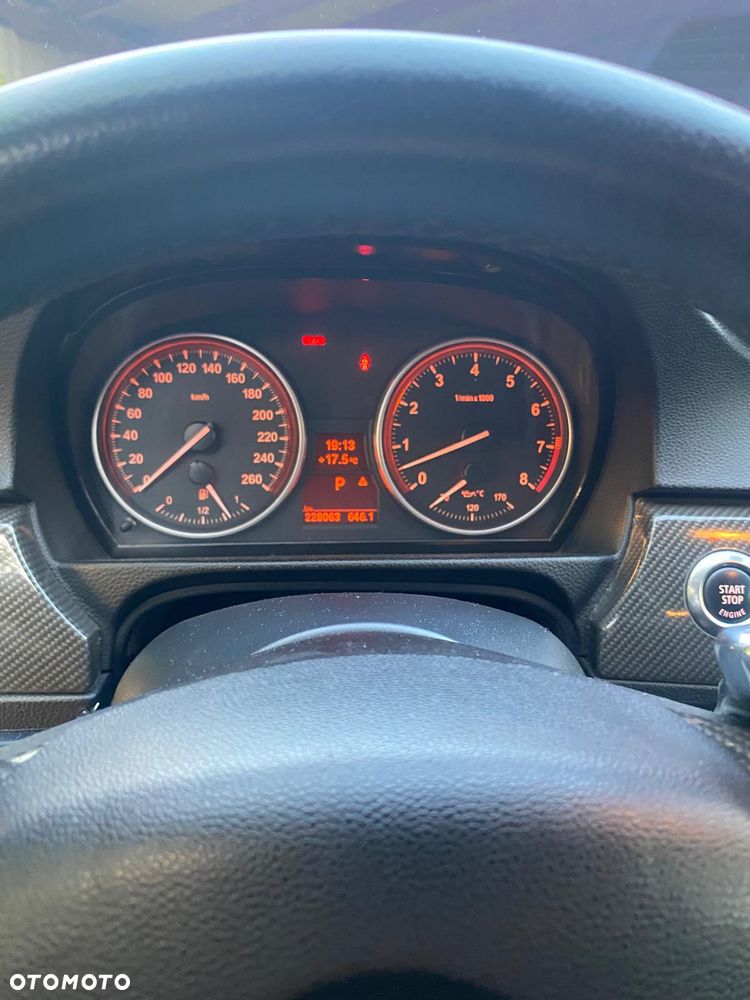 BMW Seria 3 335i - 14